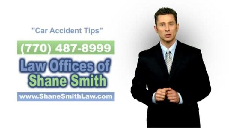 ¿Qué Debes Hacer Después de un Choque de Automóvil?