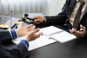 Should I Hire a Peachtree City Car Accident Lawyer