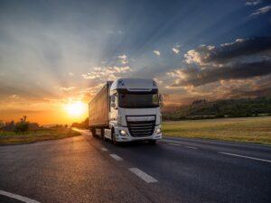 What Causes Semi Truck Jackknife Accidents?