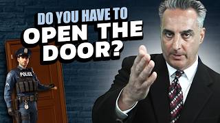¿Tienes que abrir la puerta a la policía? ¡Conoce tus derechos!